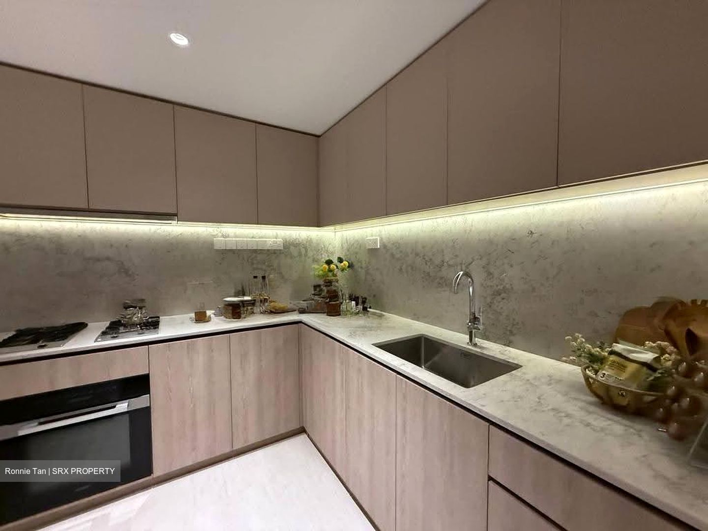Ayer Rajah Avenue (D5), Condominium #619436091